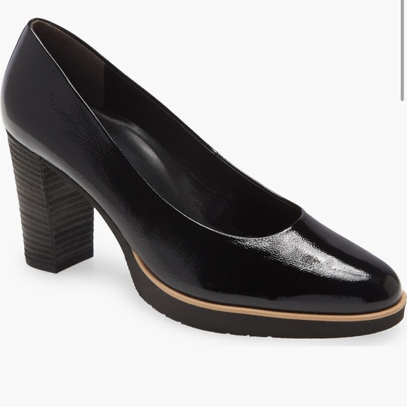 Paul Green Black Kathy Patent Platform Pumps - Picture 1 of 13